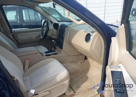 2008 Ford Explorer Xlt z USA, uszkodzony, nr VIN 1FMEU63E68UB09129